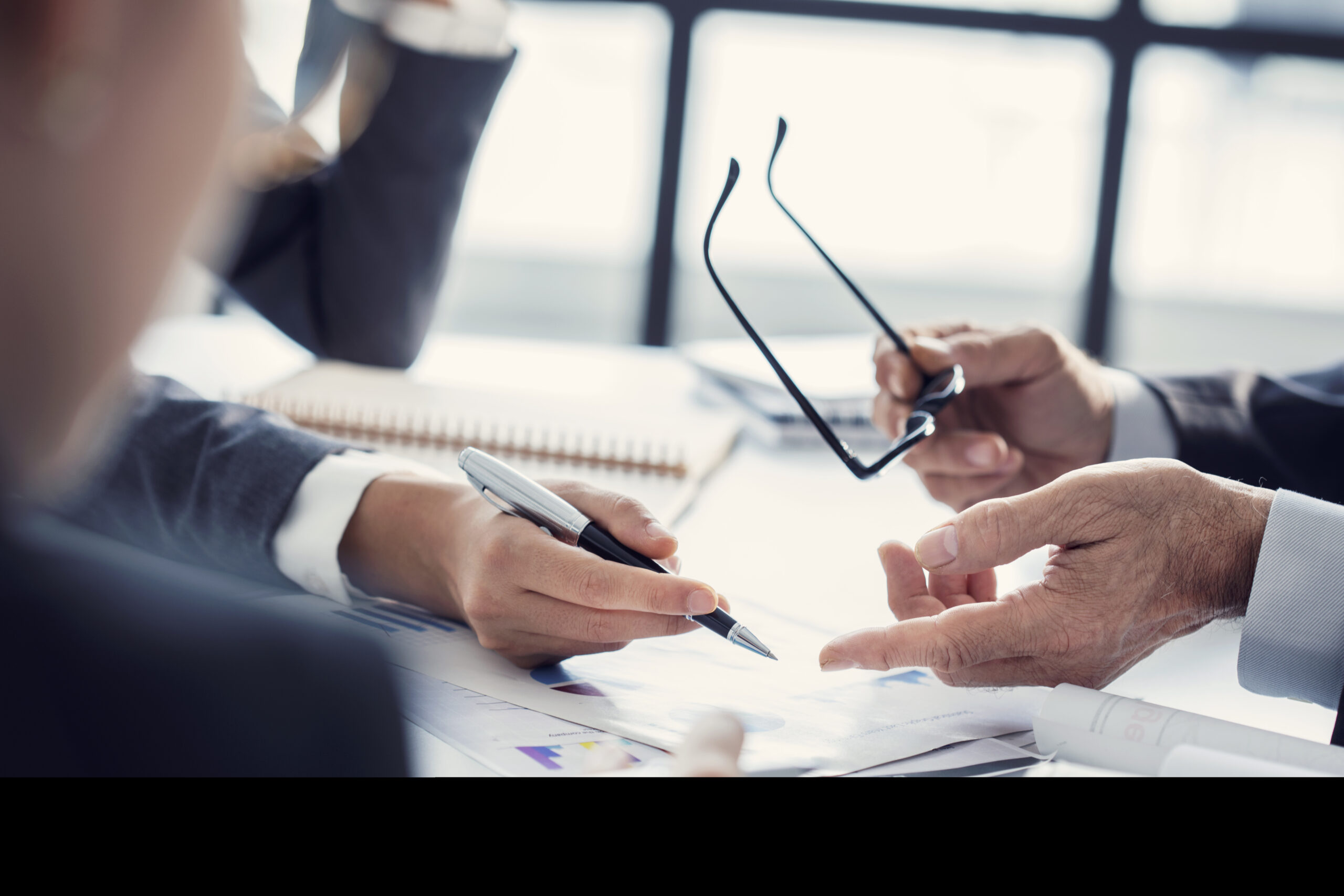 Business people discussion advisor working concept